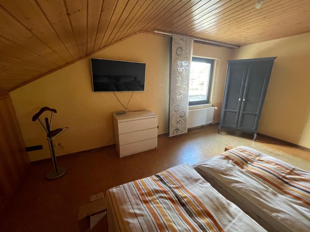 Ferienwohnung Zum Nuerburgring Munk Exteriör bild